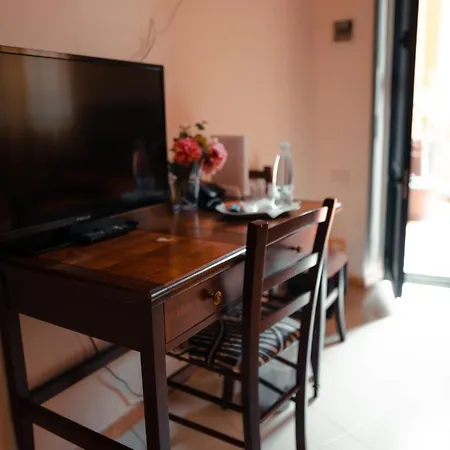 Savoia Guest house
